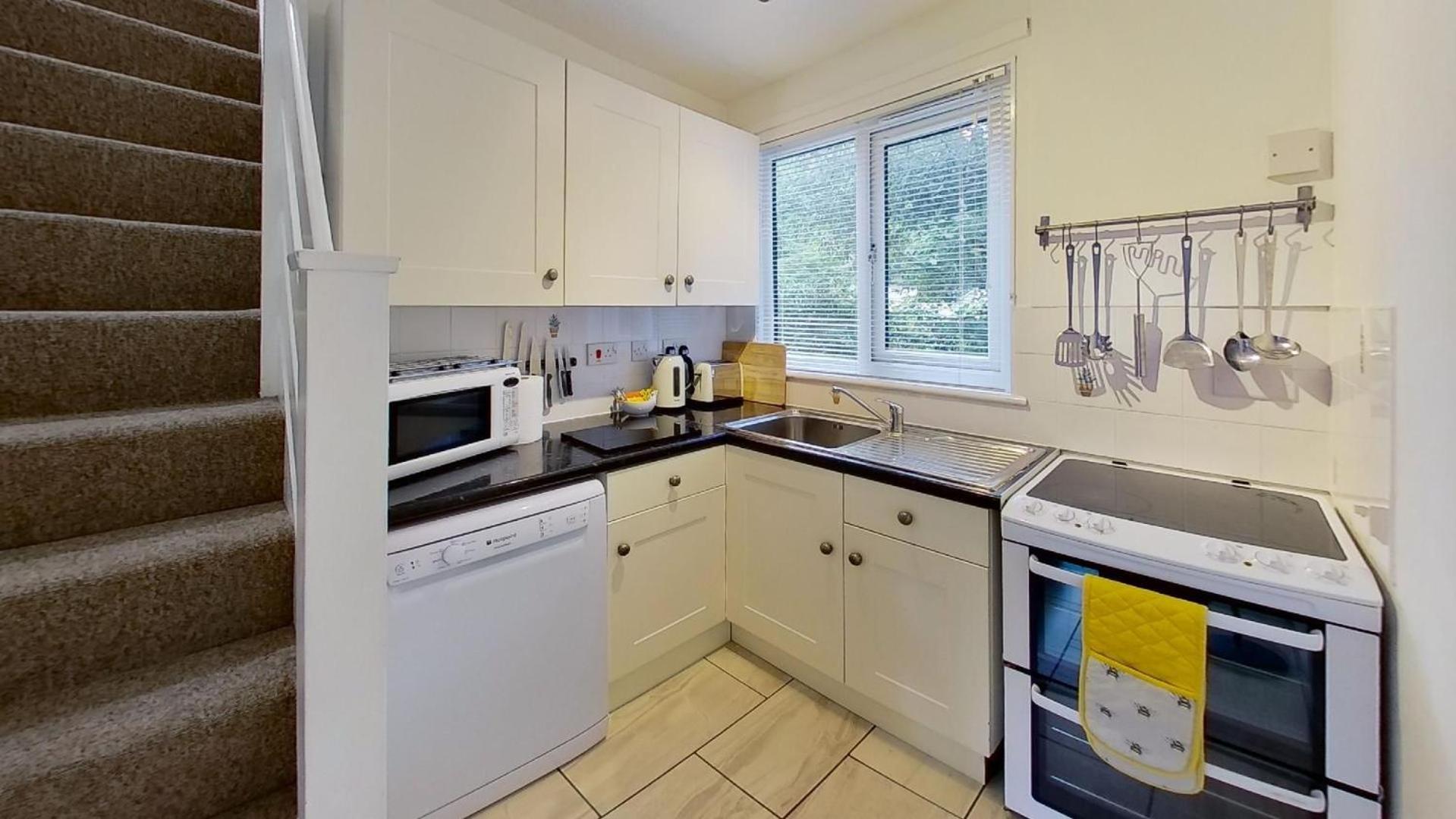 ヘイル 45 Trevithick Court, Tolroy Manorヴィラ エクステリア 写真