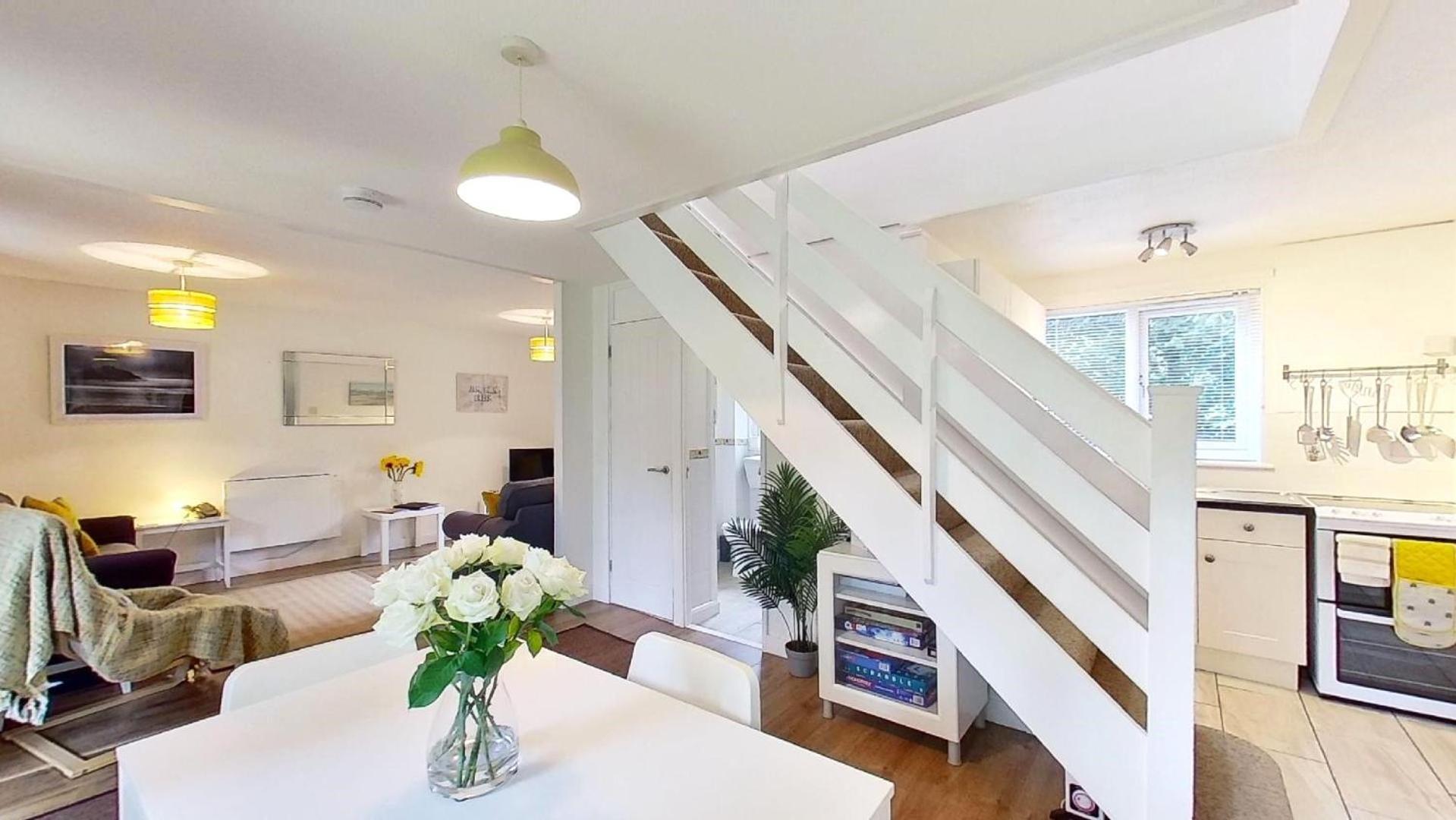 ヘイル 45 Trevithick Court, Tolroy Manorヴィラ エクステリア 写真