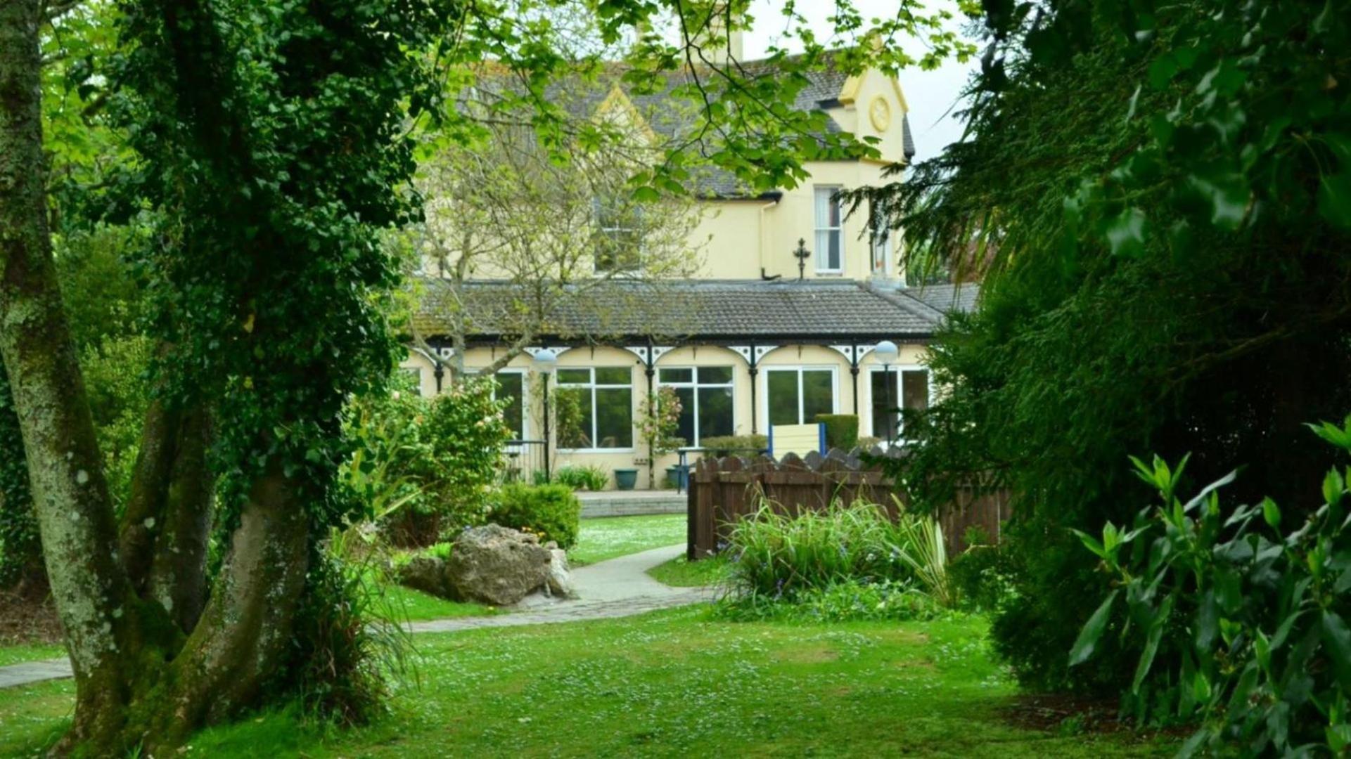 ヘイル 45 Trevithick Court, Tolroy Manorヴィラ エクステリア 写真